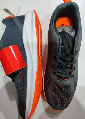 Slazenger Slazenger spor ayakkabı 42 numara kullanılmamış