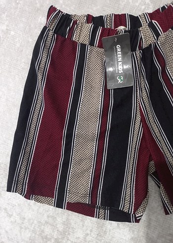Bordo Çizgili Şort - Görsel 2