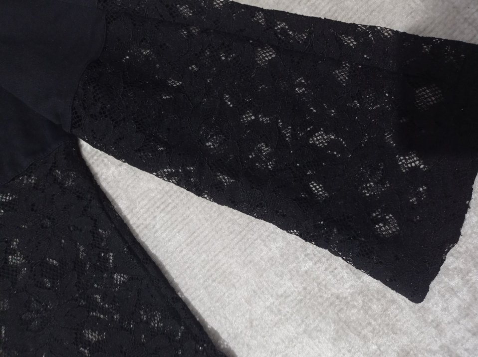 Dantel Detaylı Siyah İspanyol Paça Pantolon - Görsel 3