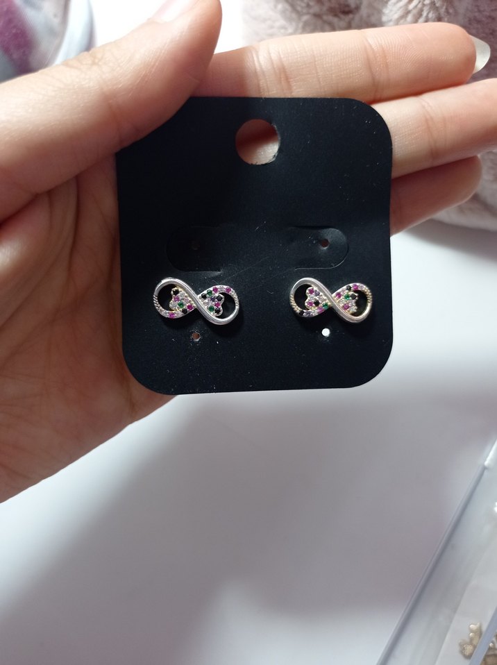 Renkli Payetli Sonsuzluk Küpesi - Görsel 2