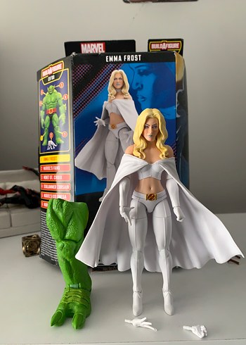 Marvel Legends Emma Frost Aksiyon Figürü