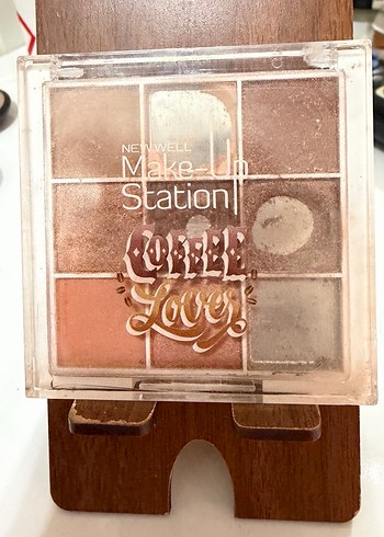 Bej Tonlarda Göz Farı Paleti - Görsel 2