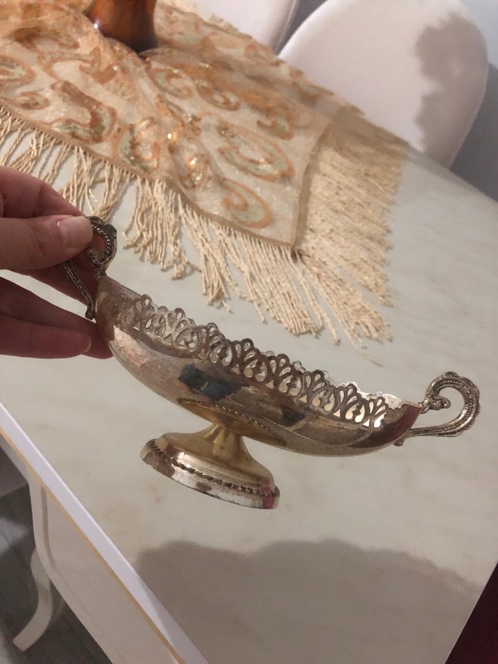 Parlak Altın Renk Dekoratif Vazo - Görsel 2