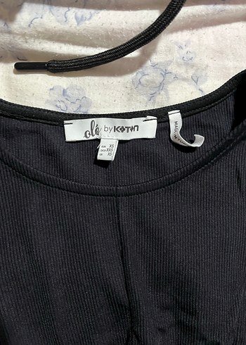 Siyah Kadın Kolsuz Crop Top - Görsel 3