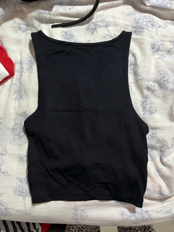 Siyah Kadın Kolsuz Crop Top - Görsel 2