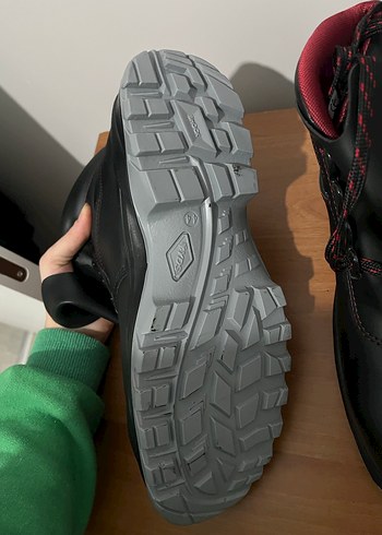 Yds iş botu 44 numara - Görsel 2