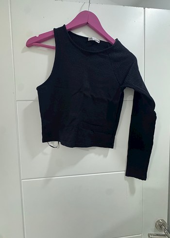 Tek Kollu Siyah Crop Top