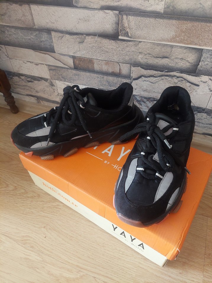 Siyah Platform Topuklu Kadın Spor Ayakkabı - Görsel 4