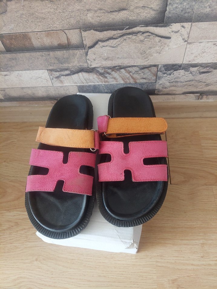 Pembe Tokalı Platform Topuklu Kadın Terlik - Görsel 3