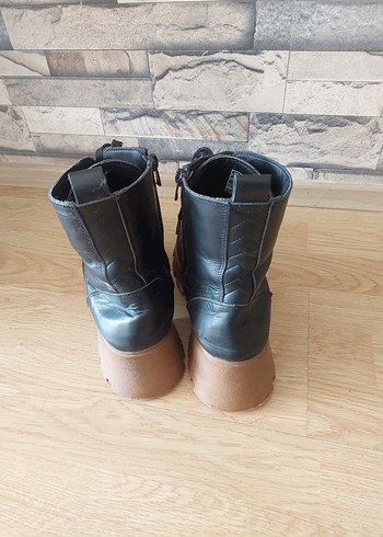 Siyah Deri Blok Topuklu Goth Bot - Görsel 2