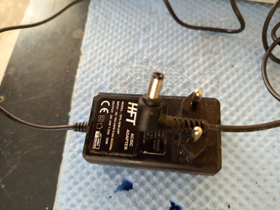 HFT DC adaptör 24 volt 1.50 amper - Görsel 4