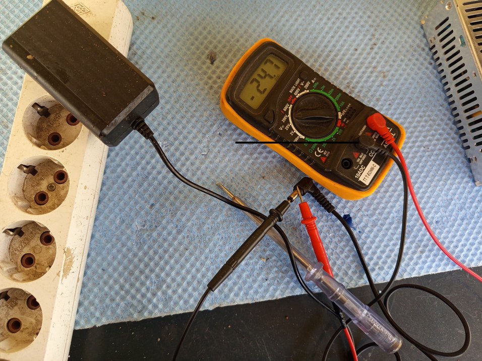 HFT DC adaptör 24 volt 1.50 amper - Görsel 2