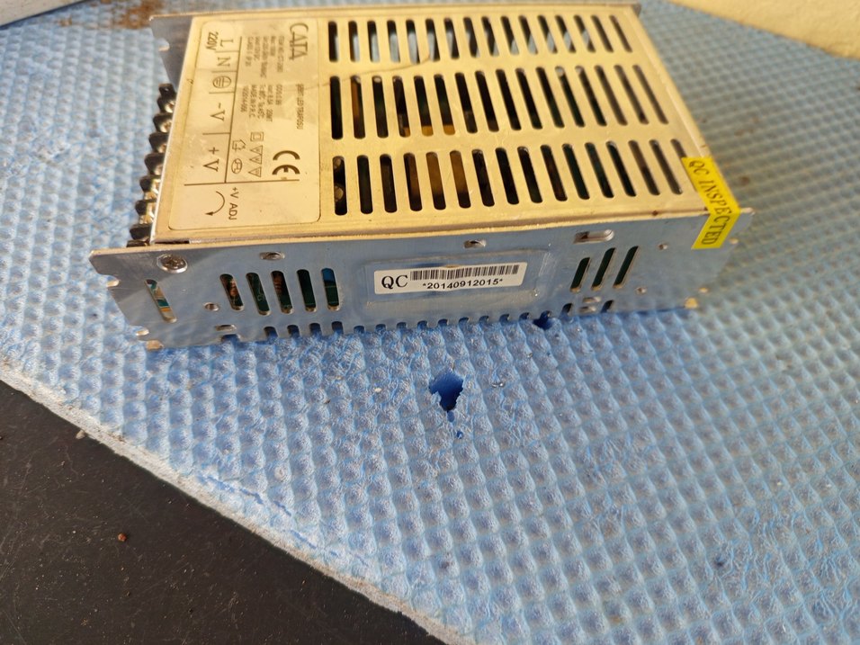 Temiz sağlam 2.el led trafo 12 v/8.5 A - Görsel 4