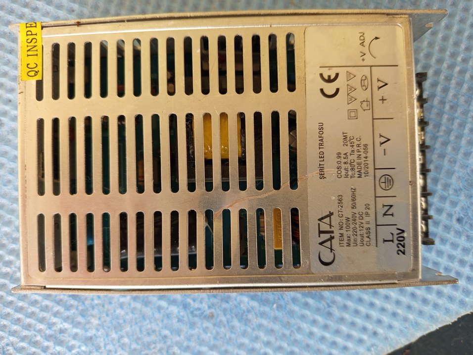 Temiz sağlam 2.el led trafo 12 v/8.5 A - Görsel 3