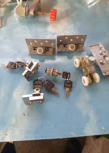 karışık mobilya hırdavat ürünleri - Görsel 4