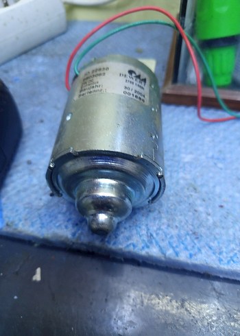 DEWERT Gri Elektrik Motoru 24V DC - Görsel 2