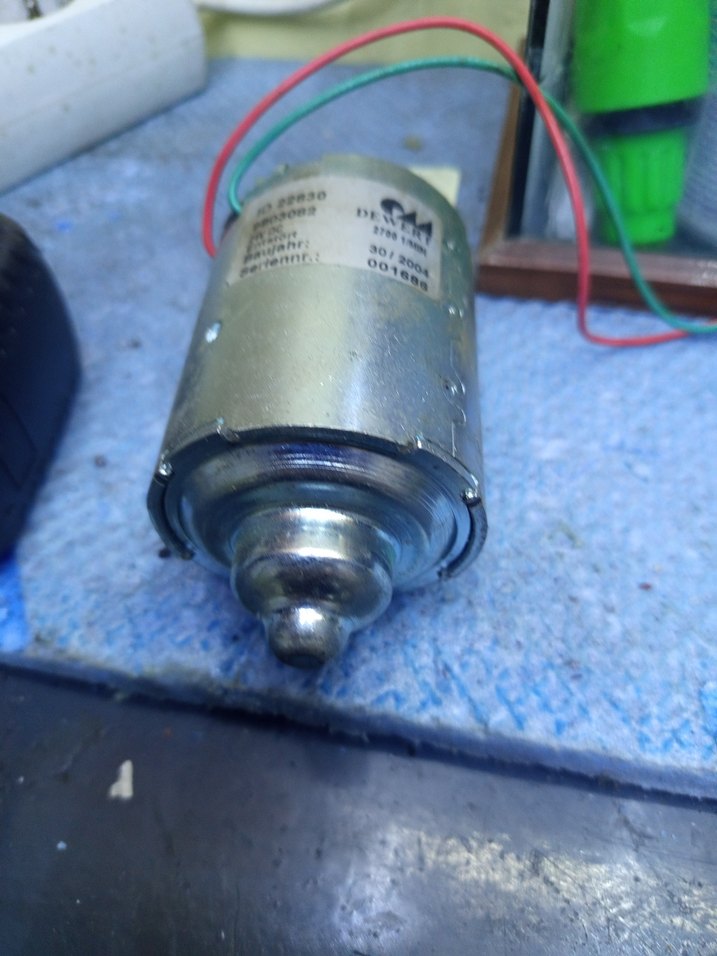 DEWERT Gri Elektrik Motoru 24V DC - Görsel 2