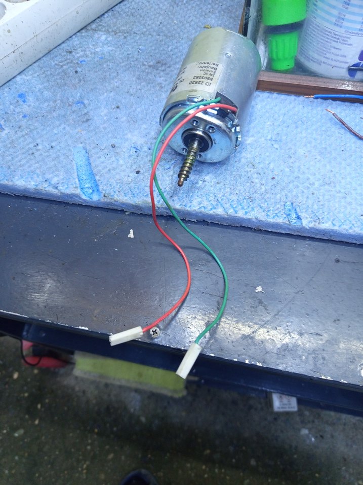 DEWERT Gri Elektrik Motoru 24V DC - Görsel 3