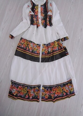 Elbise