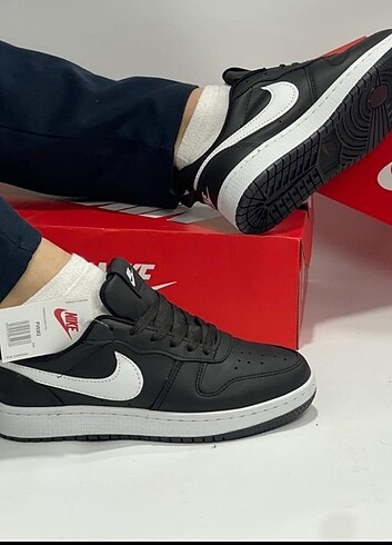 Nike Spor ayakkabı 
