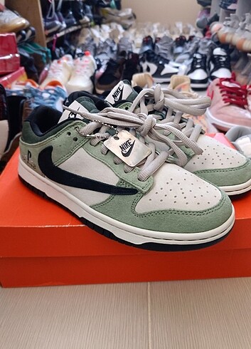 39 Beden beyaz Renk Nike Sb Dunk Low