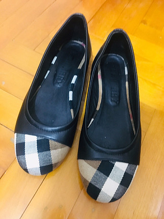 Burberry babet 