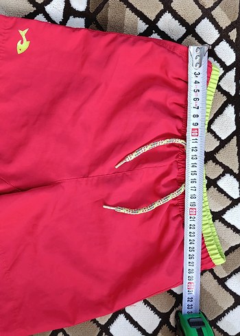 Erkek Çocuk Kırmızı Deniz Şortu - Görsel 2