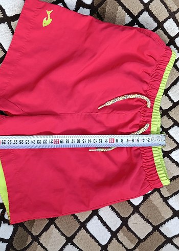 Erkek Çocuk Kırmızı Deniz Şortu - Görsel 3