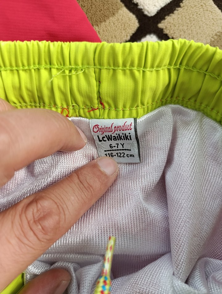 Erkek Çocuk Kırmızı Deniz Şortu - Görsel 4