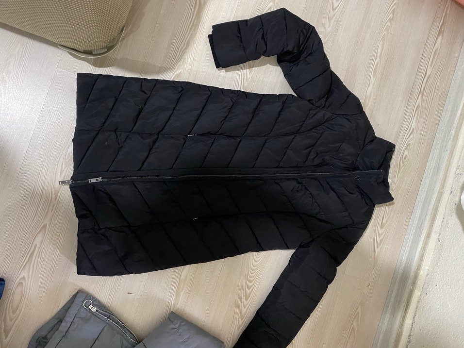 Kadın Siyah Uzun Kollu Kışlık Mont - Görsel 2