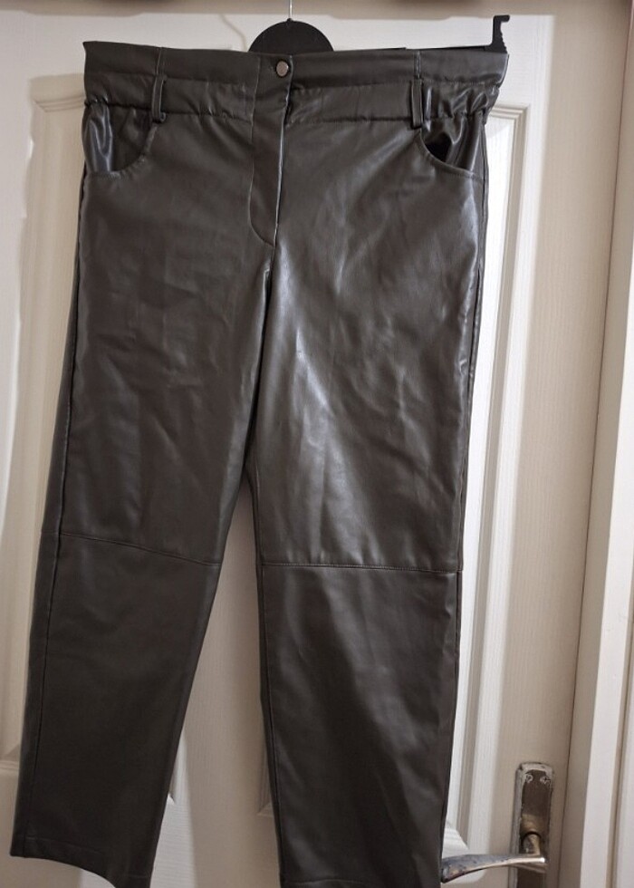 Deri pantolon 44 46 beden uyumlu - Görsel 4