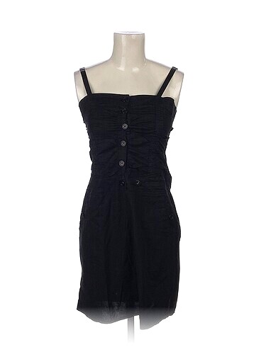 PreLoved Kısa Elbise %70 İndirimli.