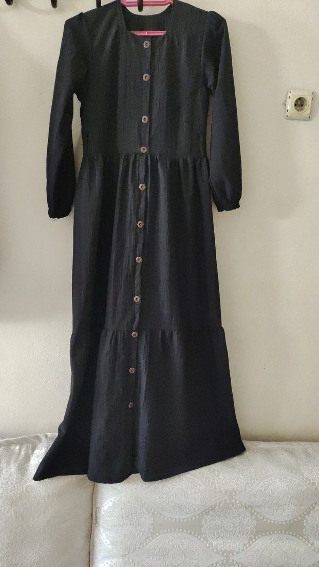 Düğmeli Siyah Keten Uzun Elbise - Görsel 2