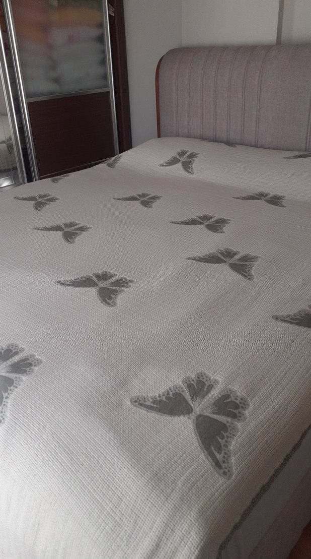 Gri Baskılı Yatak Örtüsü (pike) - Görsel 4