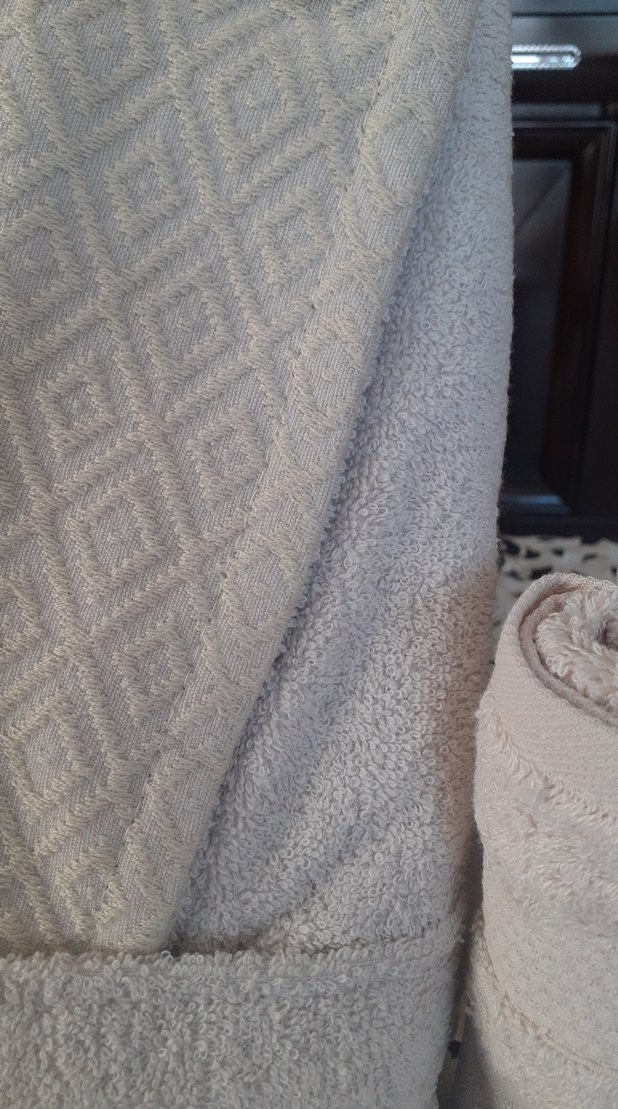 Gri Desenli Beyaz Bornoz BAŞ HAVLUSU MEVCUT - Görsel 5