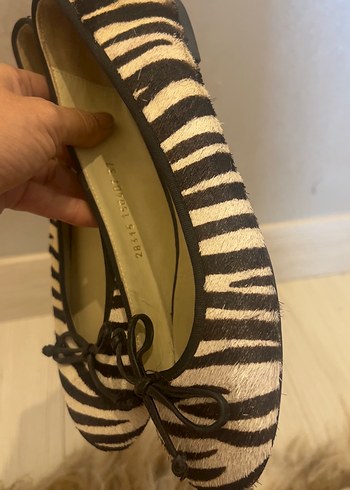 37 Beden Kahverengi Zebra Desenli Kadın Babet