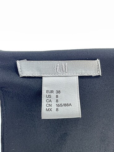 38 Beden siyah Renk H&M Bluz %70 İndirimli.