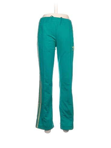 Adidas Eşofman Altı %70 İndirimli.