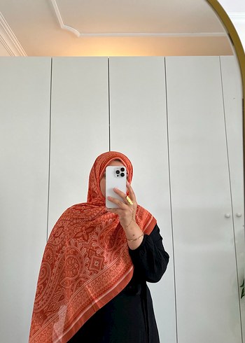 Tesettür şal