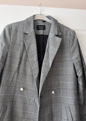 LC Waikiki Ekose Desenli Gri Midi Kadın Kaban blazer