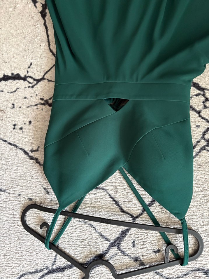 V Yakalı zümrüt yeşili Elbise - Görsel 5