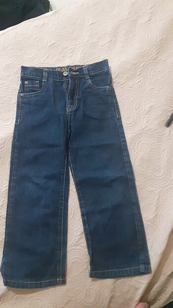 Next marka jean