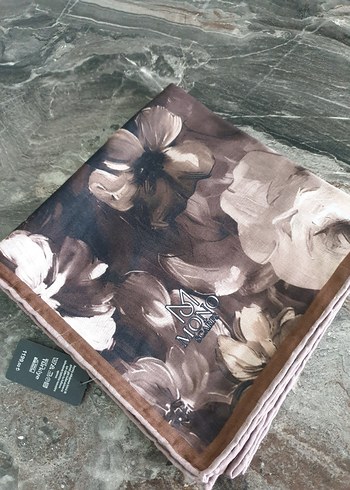 Kahverengi Vintage Desenli Kadın soft esarp - Görsel 3