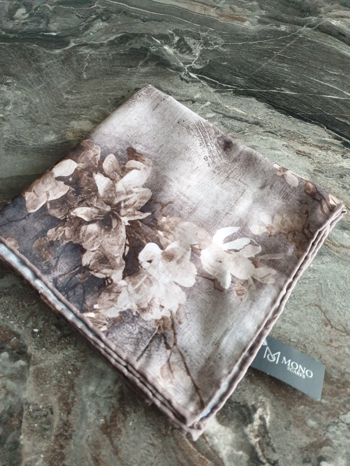 Vintage Tarzda Kahverengi Gri Kadın Fular - Görsel 3