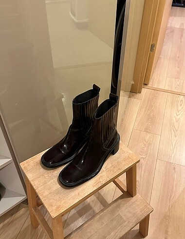 Zara Zara bordo bot