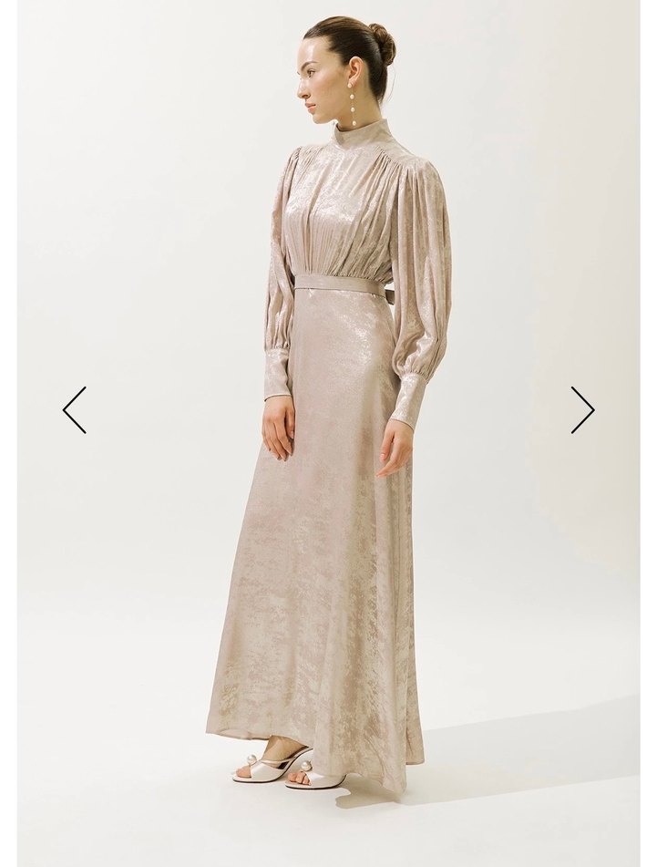 Bej Uzun Kollu Drapeli Kadın Abiye Elbise - Görsel 3