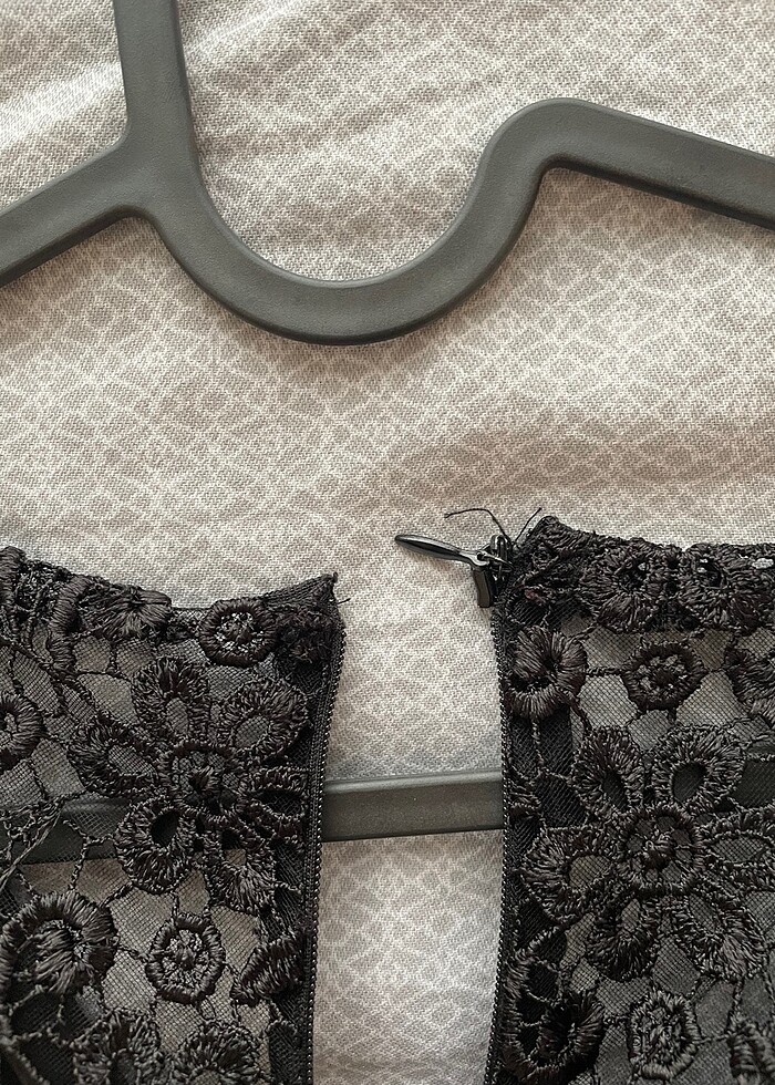 Siyah kalem elbise - Görsel 5