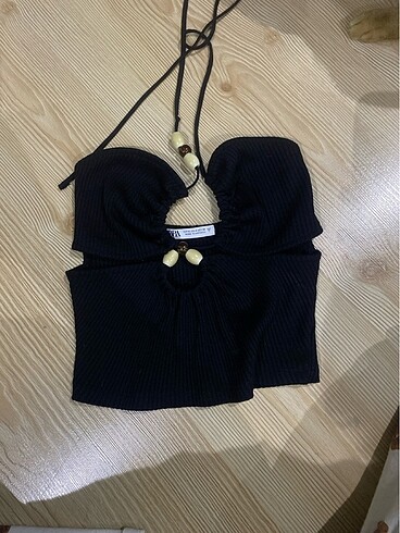 Zara crop