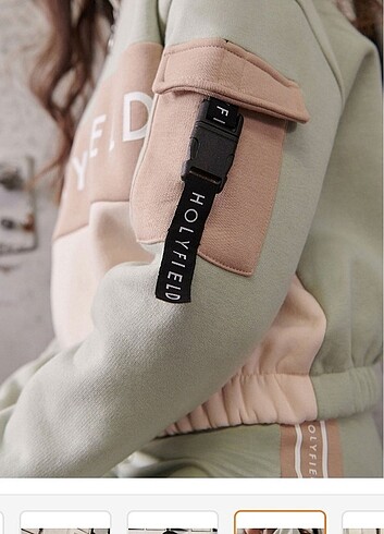 Trendyol & Milla Kışlık crop sweatshirt