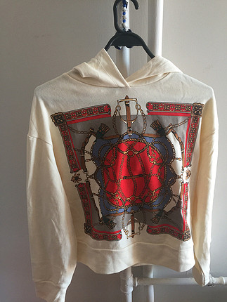 Zara zara sweatshirt